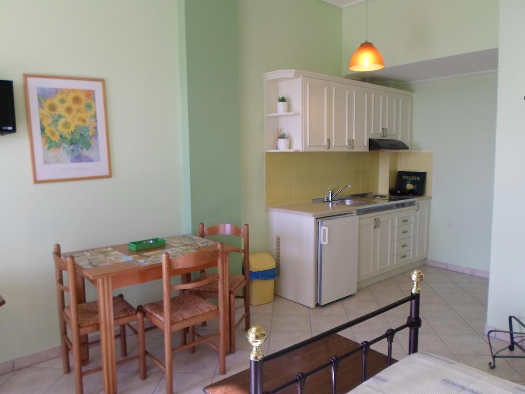 Ferienwohnung Heliovasilema Fiskardo Zimmer foto